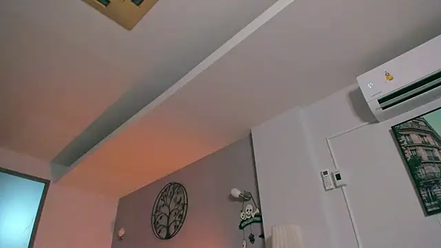 Samuel Andrew online show from November 23, 2:33 am