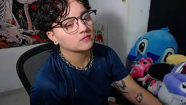 isabeautyx19 online show from July 15, 2:28 am