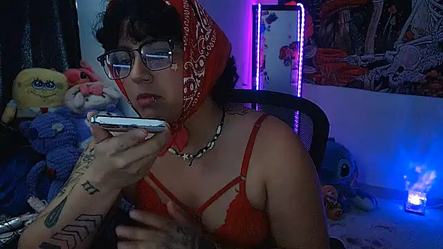 isabeautyx19 online show from August 5, 5:49 pm