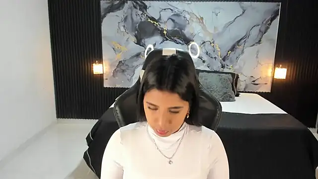 Snapshot of Ivy_16 chatting on February 28, 11:58 am Ivy 16 online show from February 28, 11:58 am