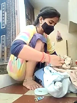 Snapshot of Mamta_Chaterjee chatting on December 12, 6:14 am Mamta Chaterjee online show from December 12, 6:14 am