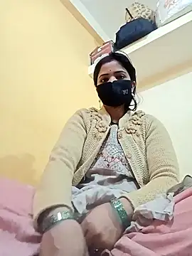 Snapshot of Mamta_Chaterjee chatting on January 10, 2:25 am Mamta Chaterjee online show from January 10, 2:25 am