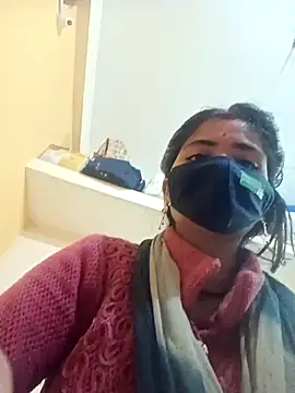 Snapshot of Mamta_Chaterjee chatting on January 29, 2:09 am Mamta Chaterjee online show from January 29, 2:09 am