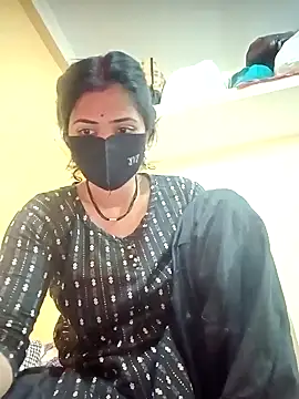 Snapshot of Mamta_Chaterjee chatting on March 8, 9:50 am Mamta Chaterjee online show from March 8, 9:50 am