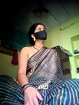 Snapshot of Mamta_Chaterjee chatting on March 17, 1:46 am Mamta Chaterjee online show from March 17, 1:46 am