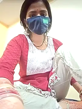 Snapshot of Mamta_Chaterjee chatting on October 14, 2:01 am Mamta Chaterjee online show from October 14, 2:01 am