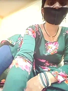 Snapshot of Mamta_Chaterjee chatting on October 24, 2:08 am Mamta Chaterjee online show from October 24, 2:08 am