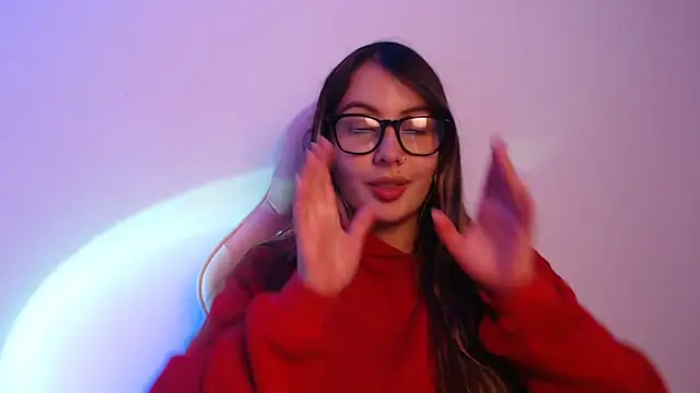 lalawhitte online show from January 8, 9:28 pm