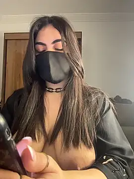 Hot-Sarah-arab online show from February 15, 5:20 pm