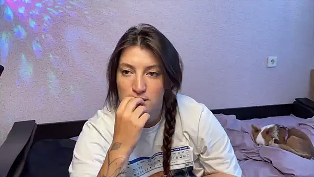Snapshot of Katrin__kiss chatting on June 5, 10:10 am Katrin kiss online show from June 5, 10:10 am
