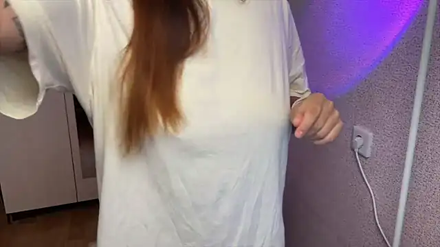 Snapshot of Katrin__kiss chatting on July 15, 3:39 pm Katrin kiss online show from July 15, 3:39 pm