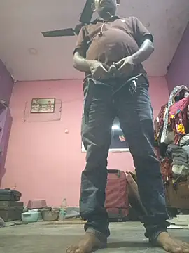 Snapshot of ind_hero chatting on October 27, 5:06 pm ind hero online show from October 27, 5:06 pm