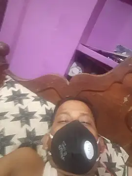 Snapshot of ind_hero chatting on December 18, 5:41 pm ind hero online show from December 18, 5:41 pm