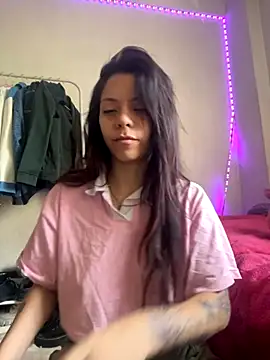 Snapshot of melisabunnny chatting on October 29, 11:45 am melisabunnny online show from October 29, 11:45 am