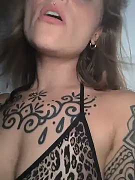 Snapshot of Goldloeckchen159 chatting on August 9, 5:40 pm Goldloeckchen159 online show from August 9, 5:40 pm