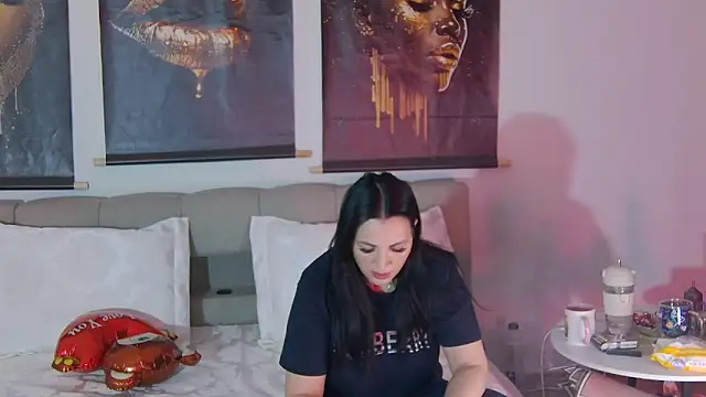 ReiyaRey online show from February 17, 11:11 pm