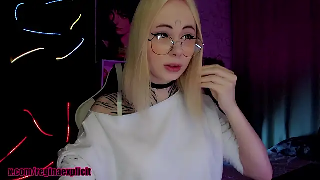 snake  bites online show from February 21, 9:49 pm