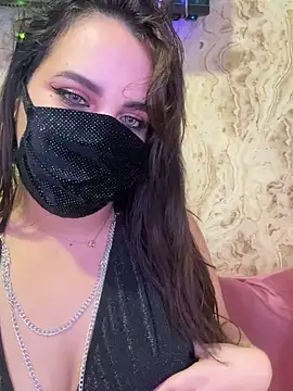 Snapshot of AMBER_SEXY99 chatting on February 8, 8:42 am AMBER SEXY99 online show from February 8, 8:42 am