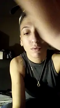 Snapshot of gala2 chatting on January 27, 8:18 am gala2 online show from January 27, 8:18 am