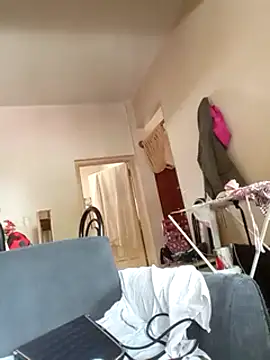 Snapshot of gala2 chatting on February 4, 4:50 pm gala2 online show from February 4, 4:50 pm