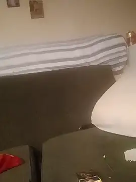 Snapshot of gala2 chatting on March 4, 7:43 pm gala2 online show from March 4, 7:43 pm