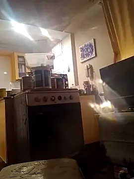 Snapshot of gala2 chatting on March 17, 11:42 am gala2 online show from March 17, 11:42 am