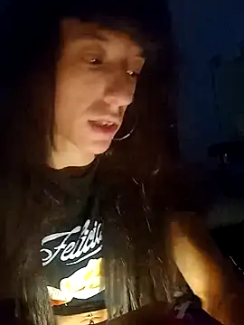 Snapshot of gala2 chatting on March 19, 7:29 am gala2 online show from March 19, 7:29 am