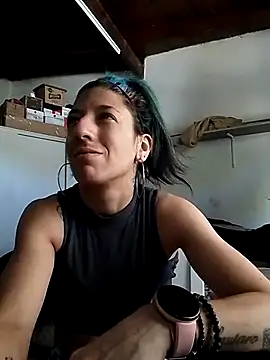 Snapshot of gala2 chatting on October 2, 6:59 pm gala2 online show from October 2, 6:59 pm