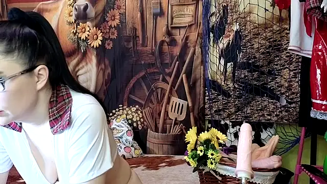 Snapshot of DashaHart chatting on December 5, 1:06 pm DashaHart online show from December 5, 1:06 pm