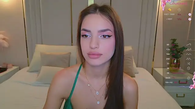 BellaHalles online show from November 13, 8:13 am