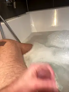 Snapshot of LivingLegend1978 chatting on October 25, 2:24 pm LivingLegend1978 online show from October 25, 2:24 pm