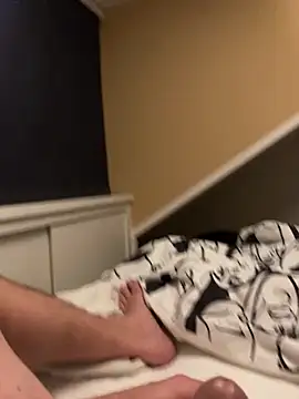 Snapshot of LivingLegend1978 chatting on November 10, 11:04 pm LivingLegend1978 online show from November 10, 11:04 pm