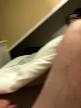 Snapshot of LivingLegend1978 chatting on December 1, 11:10 pm LivingLegend1978 online show from December 1, 11:10 pm