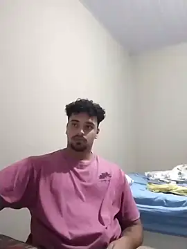 Snapshot of Xcumshot33 chatting on February 16, 9:48 pm Xcumshot33 online show from February 16, 9:48 pm