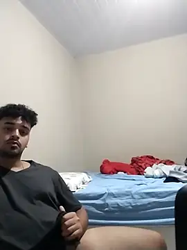 Snapshot of Xcumshot33 chatting on February 25, 4:24 am Xcumshot33 online show from February 25, 4:24 am