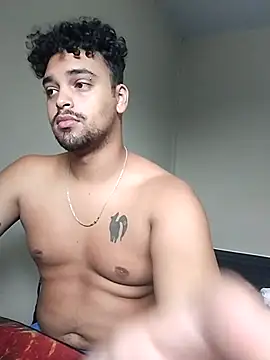 Snapshot of Xcumshot33 chatting on March 17, 3:07 pm Xcumshot33 online show from March 17, 3:07 pm