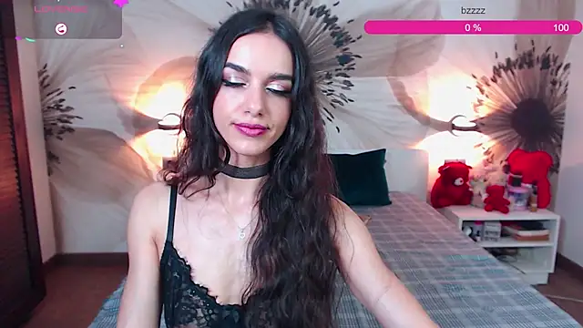 KatherineBisou online show from June 26, 7:29 pm