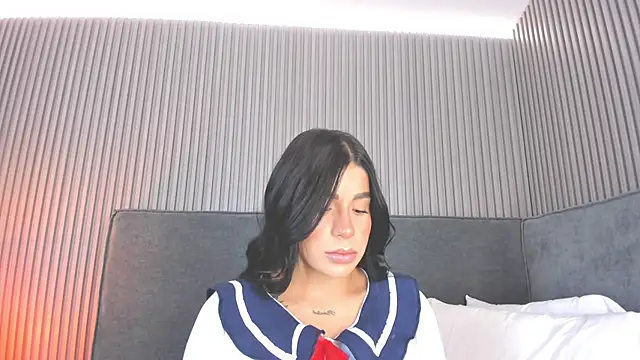 emelie 89 online show from November 26, 12:28 pm