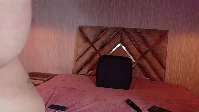 Danielaa a online show from October 24, 11:34 pm