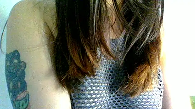 Snapshot of katherodriguezx chatting on May 21, 9:33 pm katherodriguezx online show from May 21, 9:33 pm