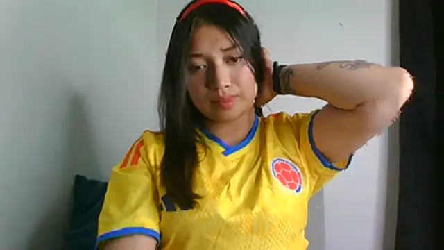 Snapshot of katherodriguezx chatting on June 24, 12:42 am katherodriguezx online show from June 24, 12:42 am