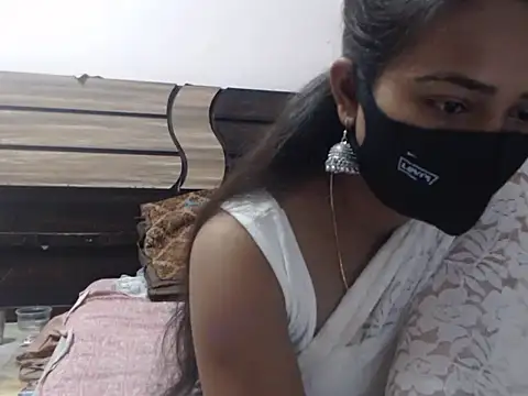 wildbabes online show from October 8, 12:47 pm