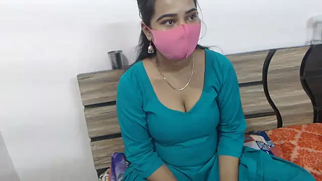 Snapshot of wildbabes chatting on July 19, 5:16 pm wildbabes online show from July 19, 5:16 pm