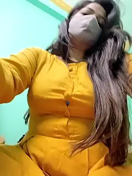 Snapshot of Monalisa_Singh chatting on December 5, 5:06 pm Monalisa Singh online show from December 5, 5:06 pm