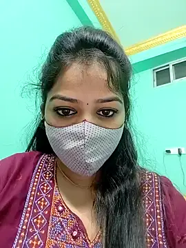 Snapshot of Monalisa_Singh chatting on December 9, 4:58 pm Monalisa Singh online show from December 9, 4:58 pm