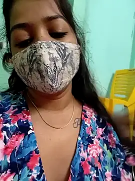 Snapshot of Monalisa_Singh chatting on January 18, 7:28 am Monalisa Singh online show from January 18, 7:28 am