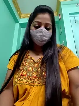 Snapshot of Monalisa_Singh chatting on September 22, 5:37 pm Monalisa Singh online show from September 22, 5:37 pm