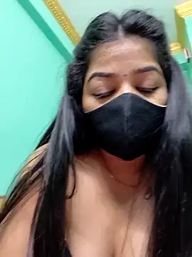 Monalisa Singh online show from March 7, 7:00 pm