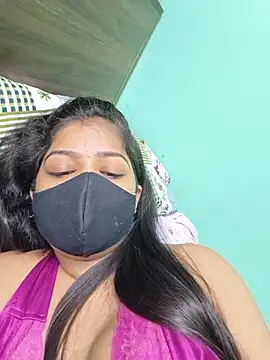 Monalisa Singh online show from June 13, 7:23 pm