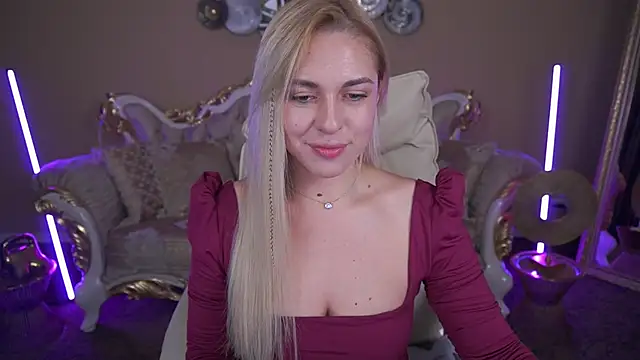 Snapshot of ArishkaLulu chatting on December 4, 6:55 am ArishkaLulu online show from December 4, 6:55 am